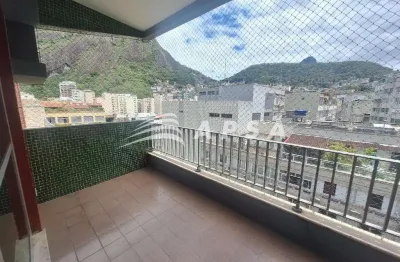 Imagine viver em uma cobertura duplex de 144m², onde o espaço e o conforto se encontram em cada ambi