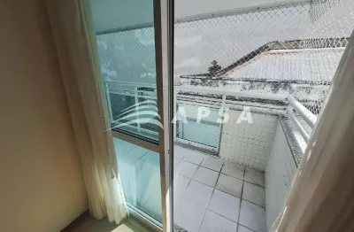 No coração de botafogo, na charmosa rua visconde de silva, encontra-se um apartamento que combina el