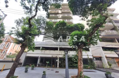 Próximo a uerj, apartamento com 65 m2, composto por sala, 2 varandas, 2 quartos, banheiro social, co