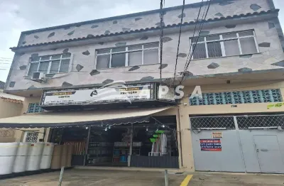 Venha se encantar em essa maravilhosa casa em bonsucesso oportunidade única para quem busca espaço,