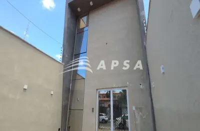 Sala comercial de alto padrão no coração do montese. excelente oportunidade para quem busca conforto