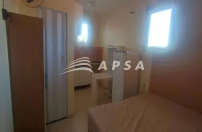 Kitinete localizado em um dos bairros mais nobres de fortaleza, com excelente infraestrutura e quali