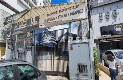 Excelente ponto comercial, com 2 salas para alugar, na avenida nelson cardoso, taquara, jacarepaguá.