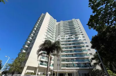 Excelente apartamento, 02 quartos/suítes, no condomínio flat rio stay - barra olímpica. com 69m², o