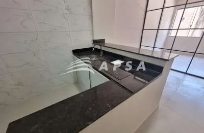 No coração do centro, com fácil acesso à lapa e ao metrô, este conjugado em primeira locação é a esc