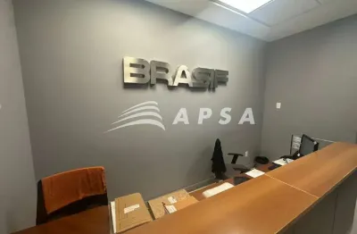 Na ataulfo de paiva, no coração do leblon, nasce um andar comercial que inspira prestígio. São 250m²