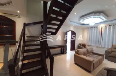 Casa 4 quartos no pechincha, este imóvel de alto padrão com 351m² traduz elegância, espaço e confort