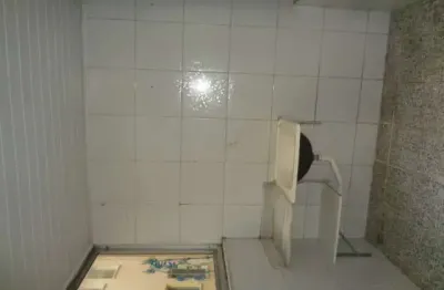 Apartamento no edificio quixada, sala ampla com varanda, sala de jantar, corredor, banheiro social,