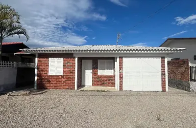 Casa com 3 quartos à venda na Rua Jaguaruna, 113, Balneário Rincão, Içara