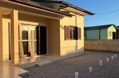 Casa praia do rincão - 2 dormitórios - bem arejada - pronta para morar