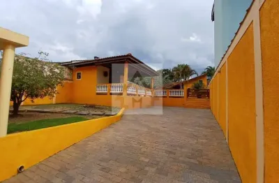 Casa para venda em atibaia, jardim dos pinheiros, 2 dormitórios, 2 banheiros, 4 vagas