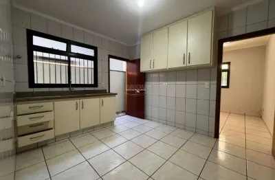 Casa para alugar no bairro vila rezende, piracicaba.