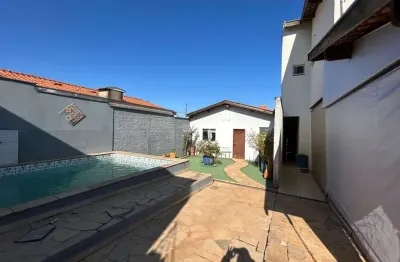 Casa com 1 quarto à venda na Rua Yolanda Pereira D'Elboux, 154, Cecap, Piracicaba
