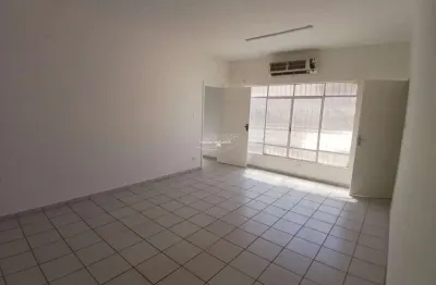 Sala comercial com 6 salas para alugar no Centro, Piracicaba 