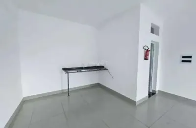 Salão comercial para alugar no bairro parque são matheus, piracicaba.