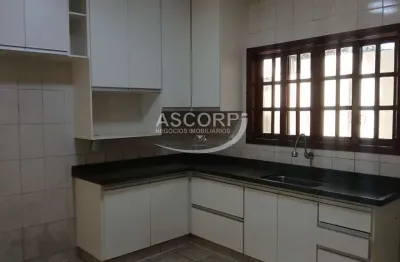Casa com 3 quartos para alugar no Jardim Astúrias II, Piracicaba 