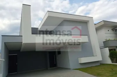 Casa em condomínio fechado com 3 quartos à venda na Avenida Arnaldo Felipe Sbruzzi, 4725, Piracangaguá, Taubaté