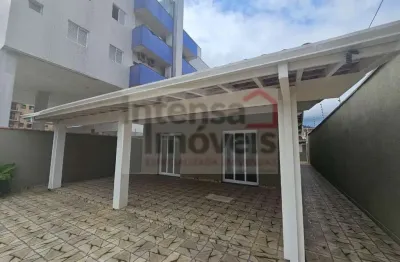 Casa com 4 quartos à venda na Rua Liberdade, 872, Centro, Ubatuba