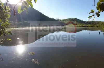 Fazenda à venda na Estrada Encanto, 10, Pedra Lisa, Japeri