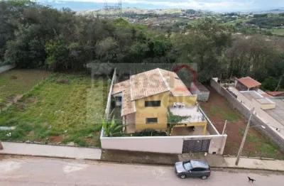Chácara / sítio com 3 quartos à venda na Rua Horácio Botossi, 220, Barreiro, Taubaté