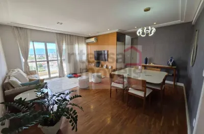 Cobertura com 4 quartos à venda na Rua Doutor Souza Alves, 342, Centro, Taubaté