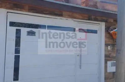 Casa com 2 quartos à venda na Rua João Benedito Lobo dos Santos, 425, Jardim Marlene Miranda, Taubaté