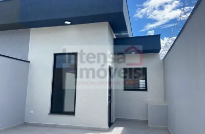 Casa à venda no bairro Residencial e Comercial Cidade Jardim - Pindamonhangaba/SP