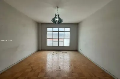 Apto 3 dormitórios jeito de casa.frente mercadão c elevador