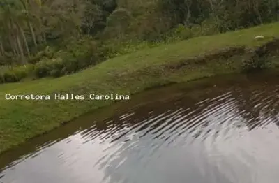 Chácara c/ área gourmet e lago em taiaçupeba-mogi das cruzes