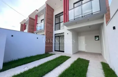 Sobrado com  2 suítes + 1 dormitório no bairro são joão