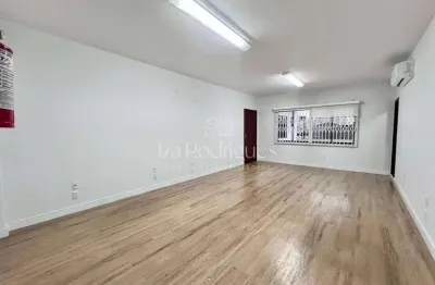 Sala comercial com 1 sala para alugar no São Judas, Itajaí 