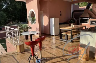 Casa em condomínio fechado para venda em carapicuíba-sp.