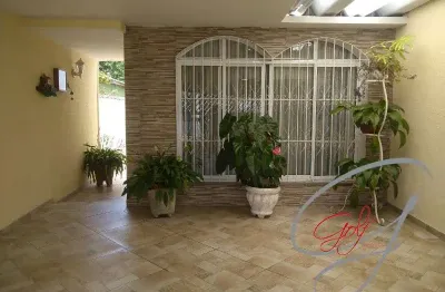 Sobrado oportunidade vila dos remédios. Estuda a possibilidade de permuta com apartamento na região da vila leopoldina ou osasco centro.