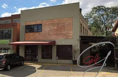 Loja 'c' (351,34 m²) em prédio comercial top - centro comercial áarea - já locado c/ renda até  abril de 2027.