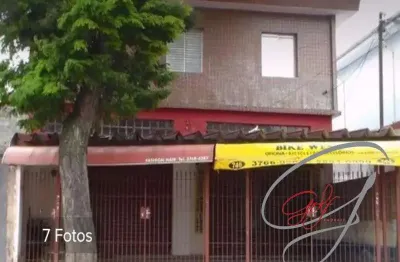 Duas casas e dois salões - jaguaré ideal para renda.