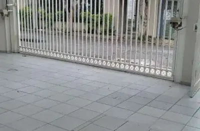 Casa de luxo em condomínio na cidade são francisco, são paulo-sp: 3 quartos, 3 suítes, 3 salas, 2 vagas de garagem, 172m².