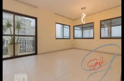 Cobertura  completa 400 ms.no melhor local da da vila são francisco, cercado de área verde, planta excepcional, vista para avenida