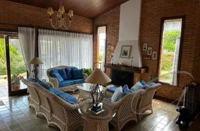 Excelente imóvel residencial à venda no condomínio porto de ibiúna, em ibíúna, estado de são paulo, constituído de casa mais anexo.