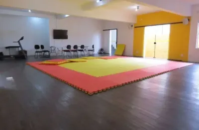 Imóvel comercial excepcional na vila yara, osasco-sp: 5 quartos, 10 salas, 4 banheiros, 1 vaga de garagem - 600,00 m².