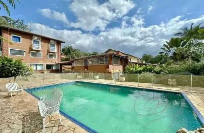 Casa residencial para venda granja viana, cotia 5 dormitórios sendo 5 suítes, 3 salas, 6 banheiros, 6 vagas 650,00 m² construída, 1.053,00 m² terreno