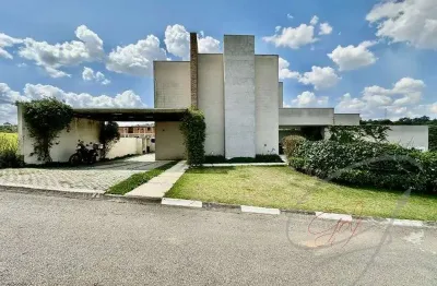Casa residencial para venda e locação granja viana, jandira 4 dormitórios sendo 4 suítes, 3 salas, 5 banheiros, 6 vagas 408,73 m² construída, 623,58 m² terreno