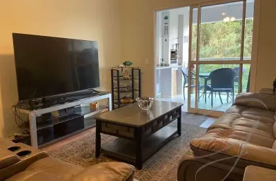 Porteira fechada. embu das artes. cooperativa vida nova. cond pq firenze . grupo 15.  128 m2. são 3 dormitórios, sendo 1 suite, 2 vagas cobertas