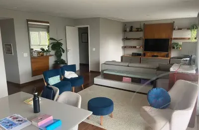 Imperdível oportunidade de adquirir apartamento de luxo na Vila São Francisco, Osasco-SP: 3 quartos, 3 suítes, 3 salas, 4 banheiros, 3 vagas e 187m².