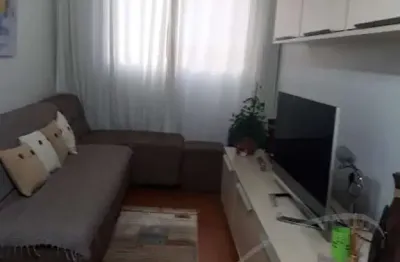 Apartamento à venda em São Paulo - Vila São Francisco: 2 quartos, 2 salas, 1 banheiro, 1 vaga de garagem! Confira já!