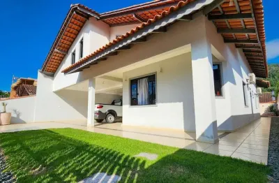 Casa semimobiliada com 1 suíte + 2 quartos, jaraguá esquerdo