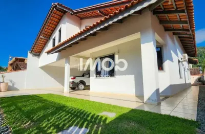 Casa semimobiliada com 1 suíte + 2 quartos, jaraguá esquerdo