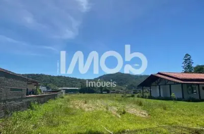 Terreno com 417 m² de área total, Ilha da Figueira - Jaraguá do Sul
