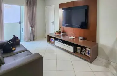 Apartamento semimobiliado com 3 quartos, barra do rio cerro