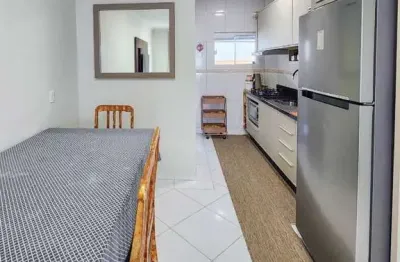 Apartamento semimobiliado com 3 quartos, barra do rio cerro