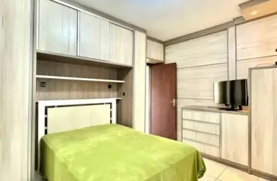 Apartamento semimobiliado com 2 quartos, centro - jaraguá do sul